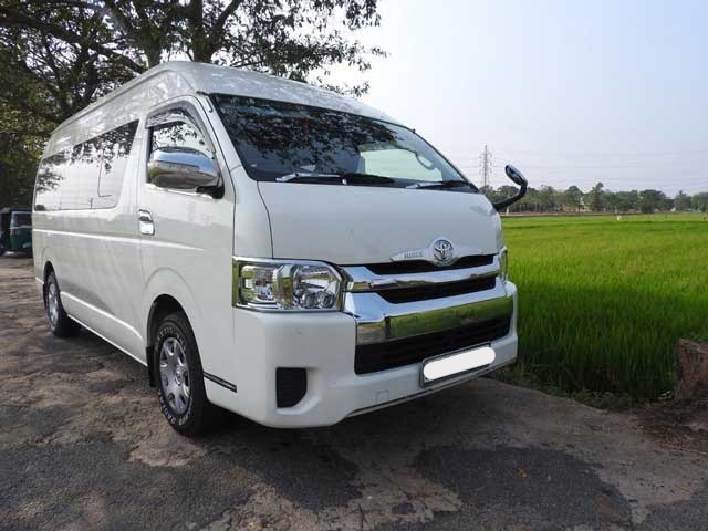 Toyota Hiace Tour Van
